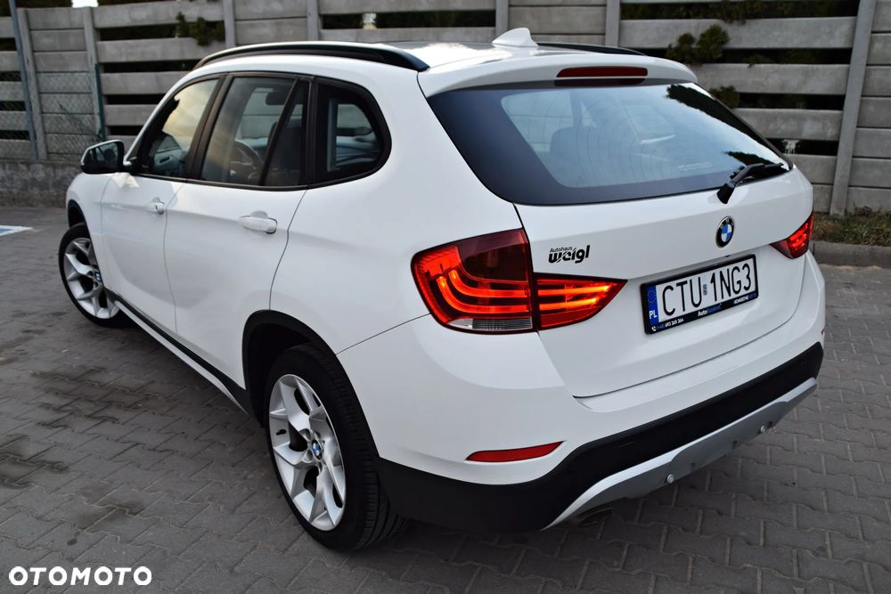 BMW X1 sDrive18d xLine - 10