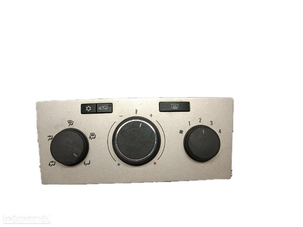 Comando / Botão De Sofagem / Climatronic Opel Astra H (A04) - 1