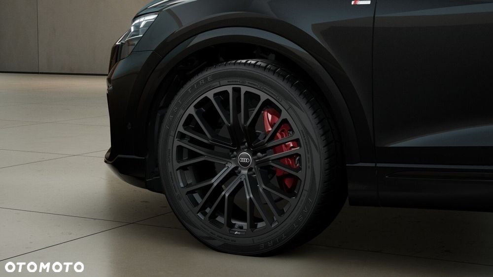 Audi Q8 - 6