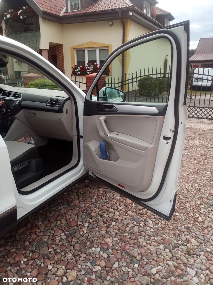 Volkswagen Tiguan - 15