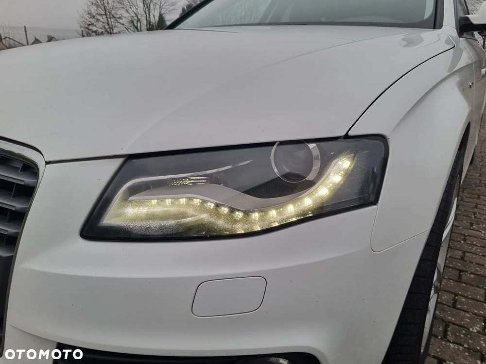 Audi A4 Avant 2.0 TDI DPF Ambiente - 38