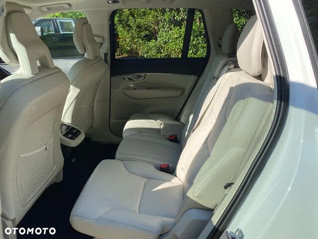 Volvo XC 90 T6 AWD Geartronic Momentum - 9