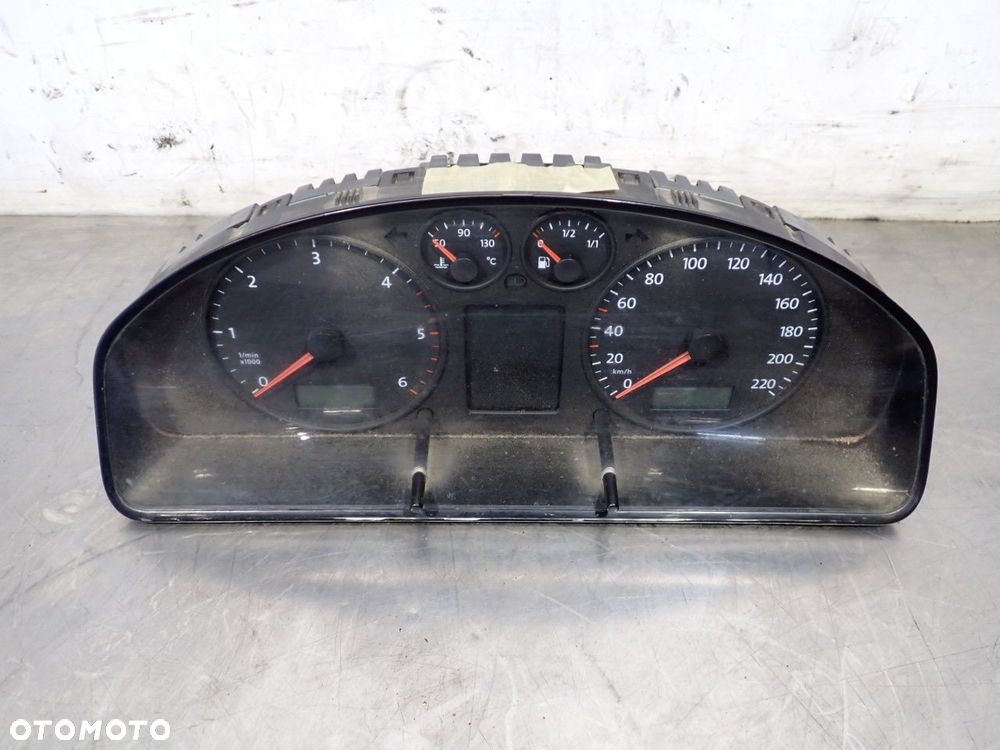 LICZNIK VOLKSWAGEN T5 88311346 - 1