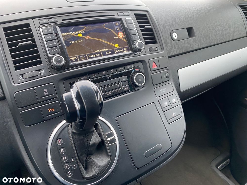 Volkswagen Multivan - 8