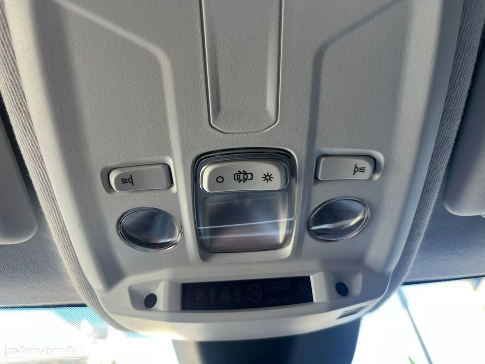 Opel Corsa 1.5 D Elegance - 34