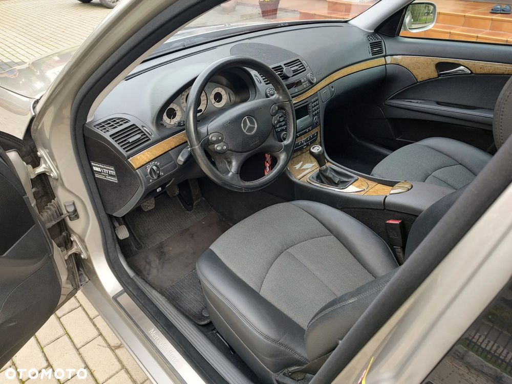 Mercedes-Benz Klasa E 200 T Kompressor Avantgarde - 4