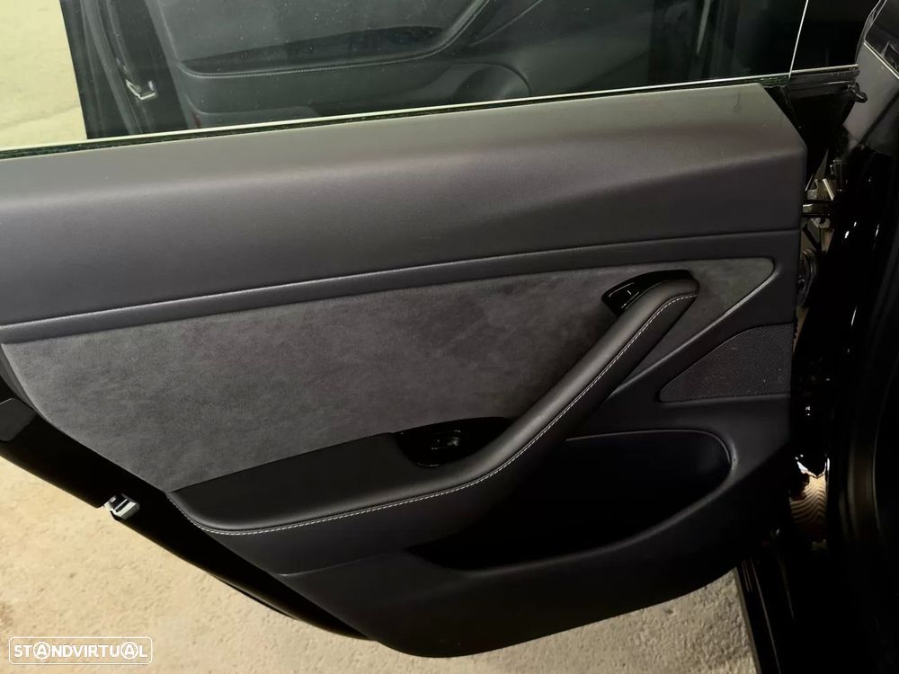 Tesla Model 3 Performance Dual Motor AWD - 15