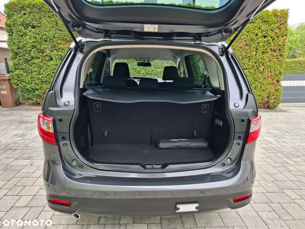 Mazda 5 - 11