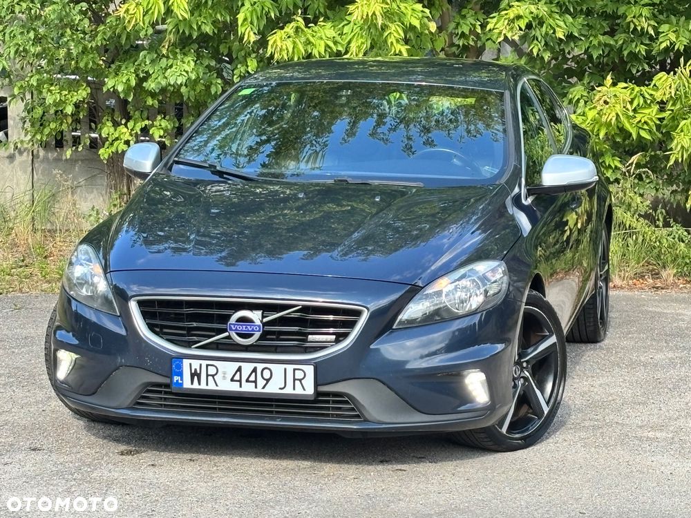 Volvo V40 D4 Drive-E R-Design Summum - 2