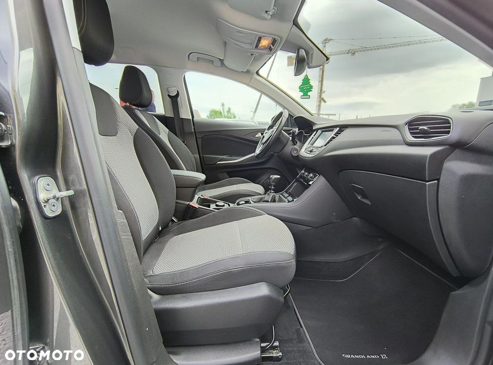 Opel Grandland X - 13