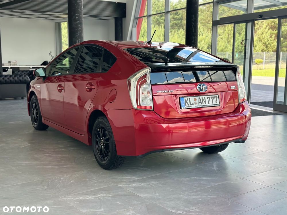 Toyota Prius - 8