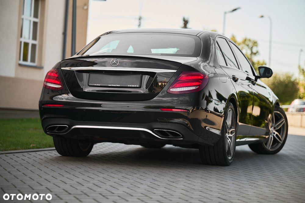 Mercedes-Benz Klasa E - 4