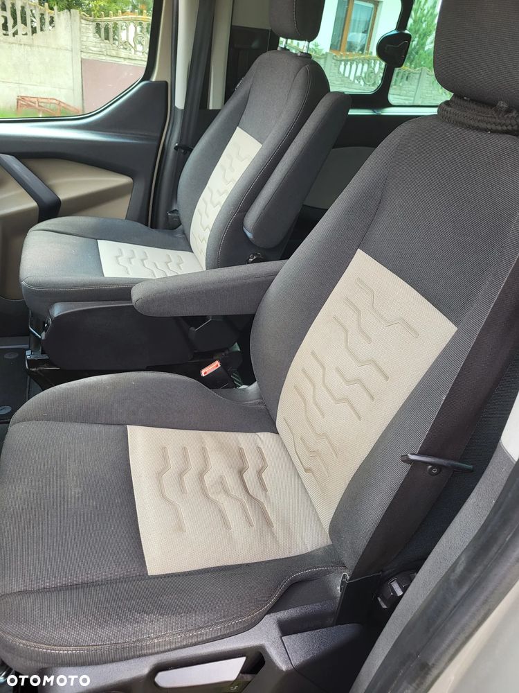 Ford Tourneo Custom 2.0 TDCi L1 Titanium - 9