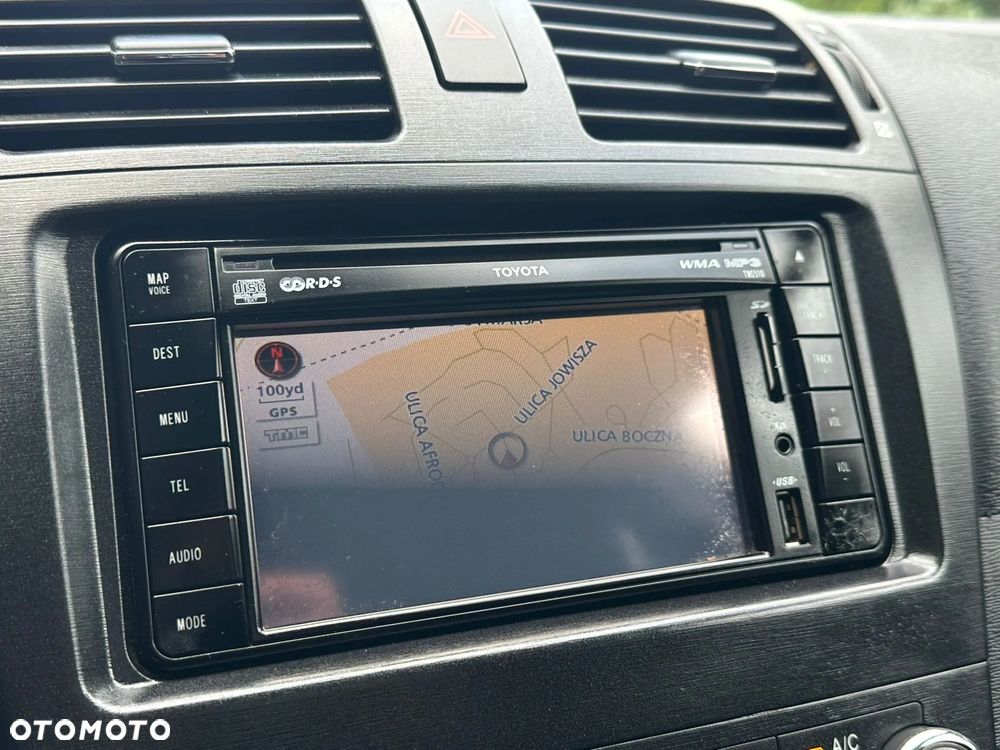 Toyota Avensis 2.0 D-4D Edition - 17