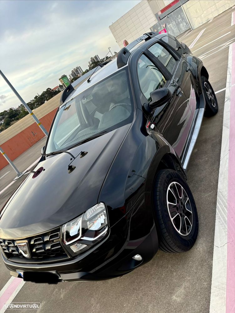 Dacia Duster 1.2 TCe SL Black Shadow - 2