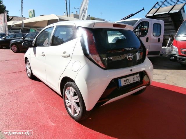 Toyota Aygo 1.0 X-Play+X-Touch - 8