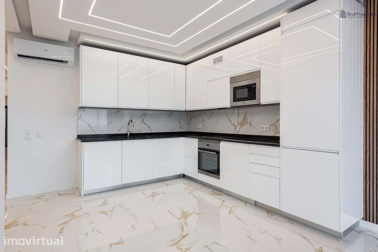 Apartamento T2+1 Renovado na Primeira Linha da Praia de Quarteira – Vi - Grande imagem: 5/24