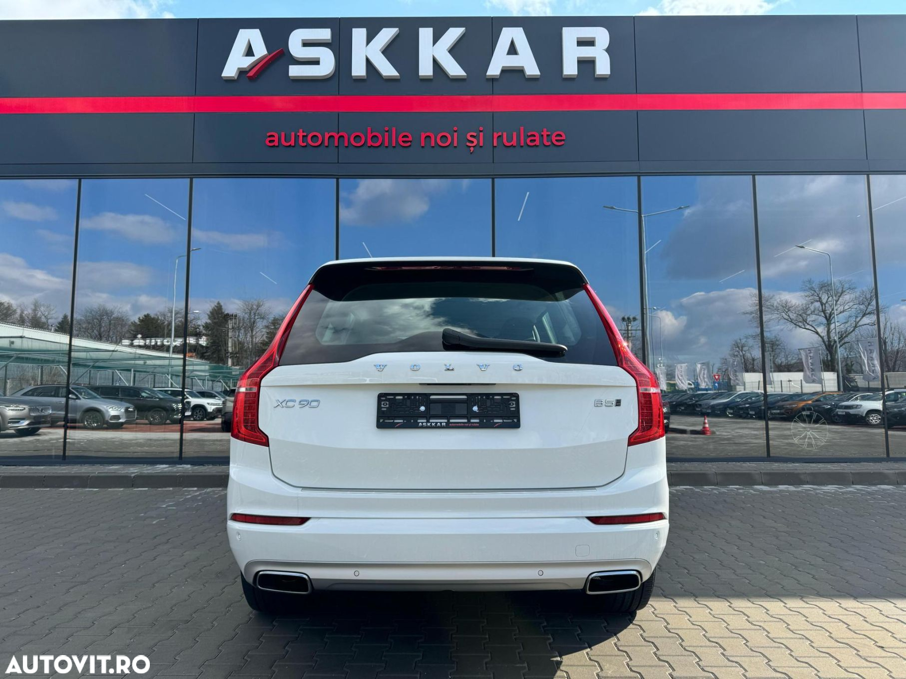 Volvo XC 90 B5 D AWD Geartronic Momentum Pro - 6