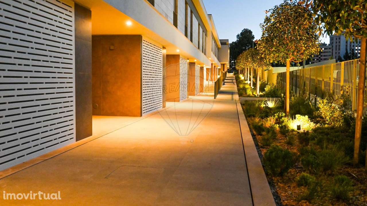 Moradia T4 para venda - Grande imagem: 3/33