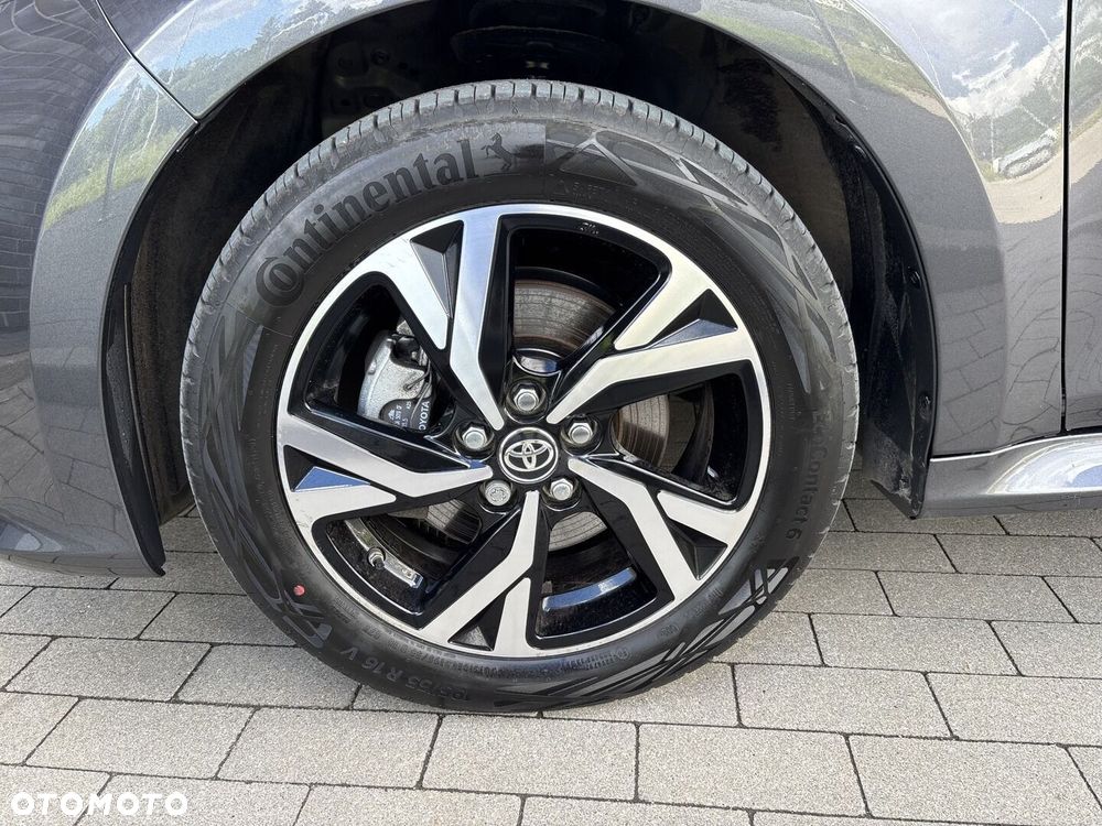 Toyota Yaris Hybrid 1.5 Style - 12
