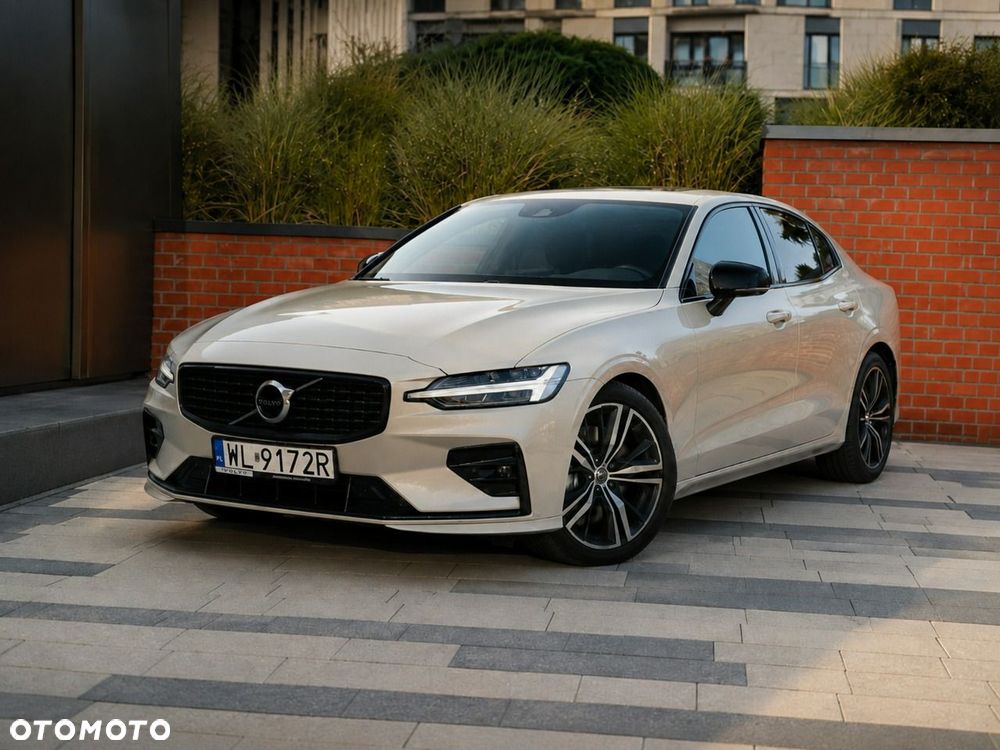 Volvo S60 B5 B AWD R-Design - 1
