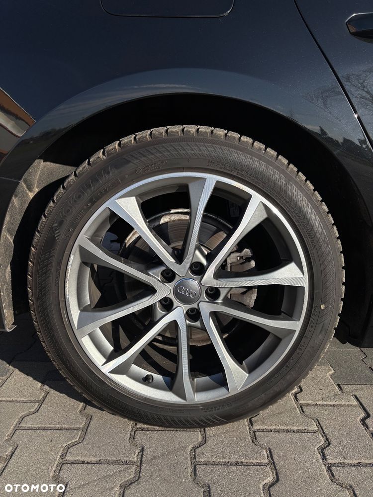 Audi A6 Avant 40 TDI S tronic - 12