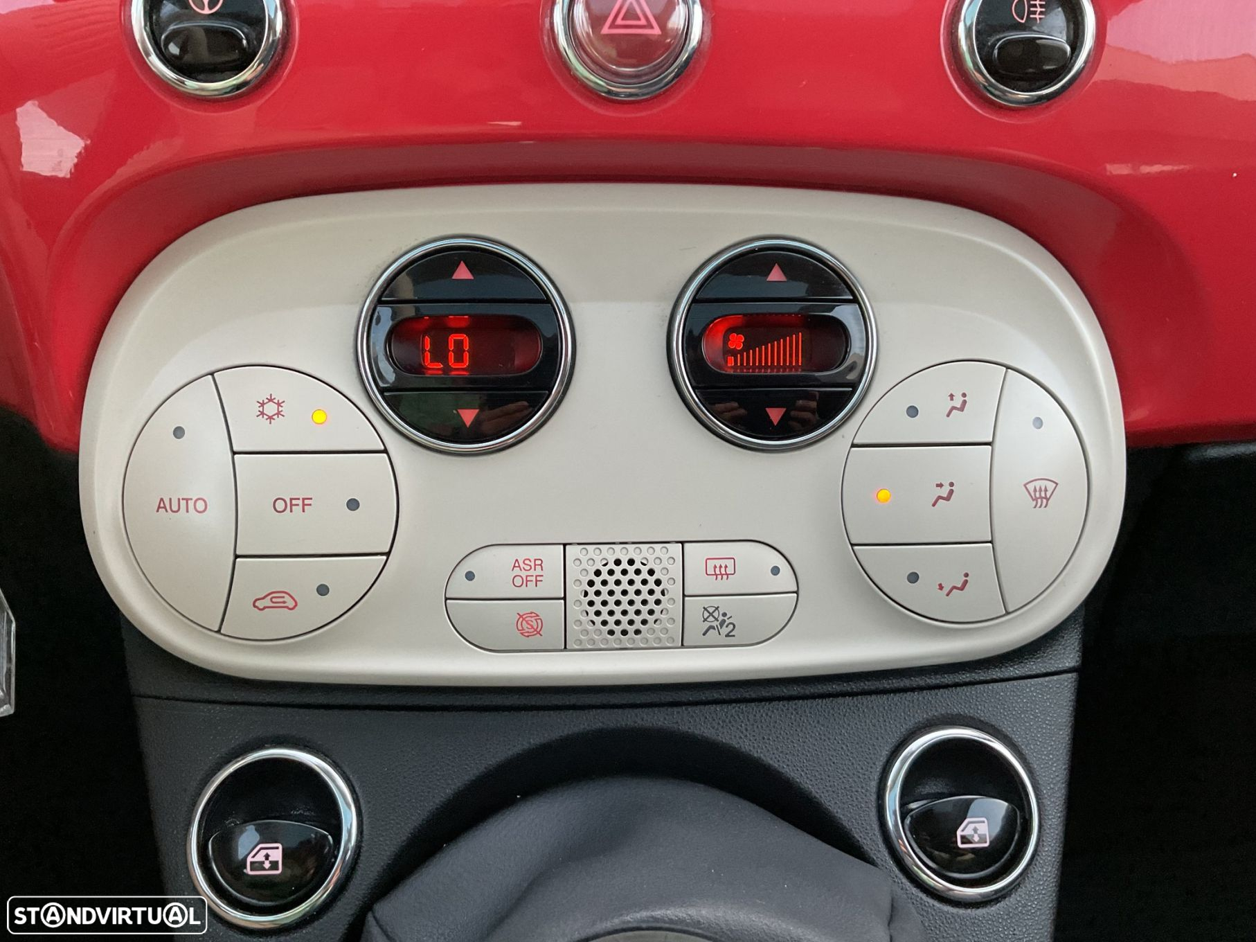 Fiat 500 1.0 Hybrid Lounge - 24