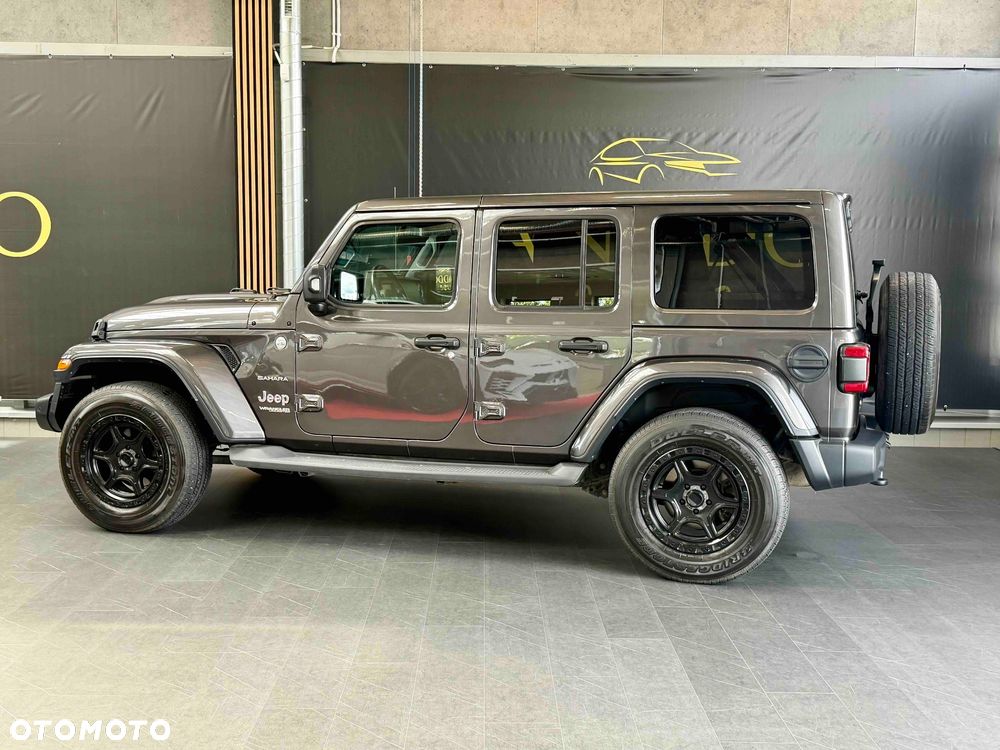 Jeep Wrangler Unlimited GME 2.0 Turbo Sahara - 11
