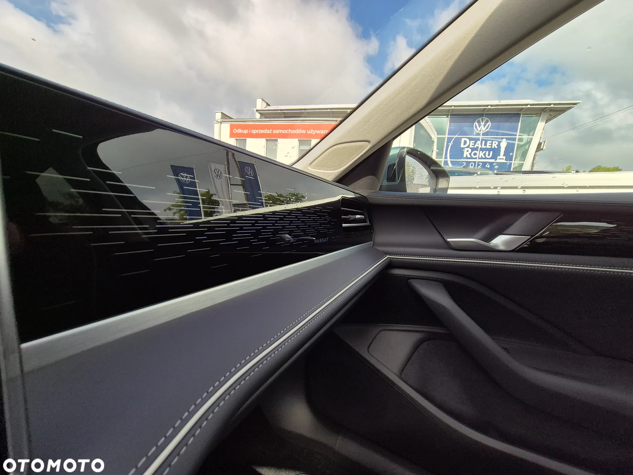 Volkswagen Passat Variant 1.5 e-Hybrid OPF DSG Business - 12