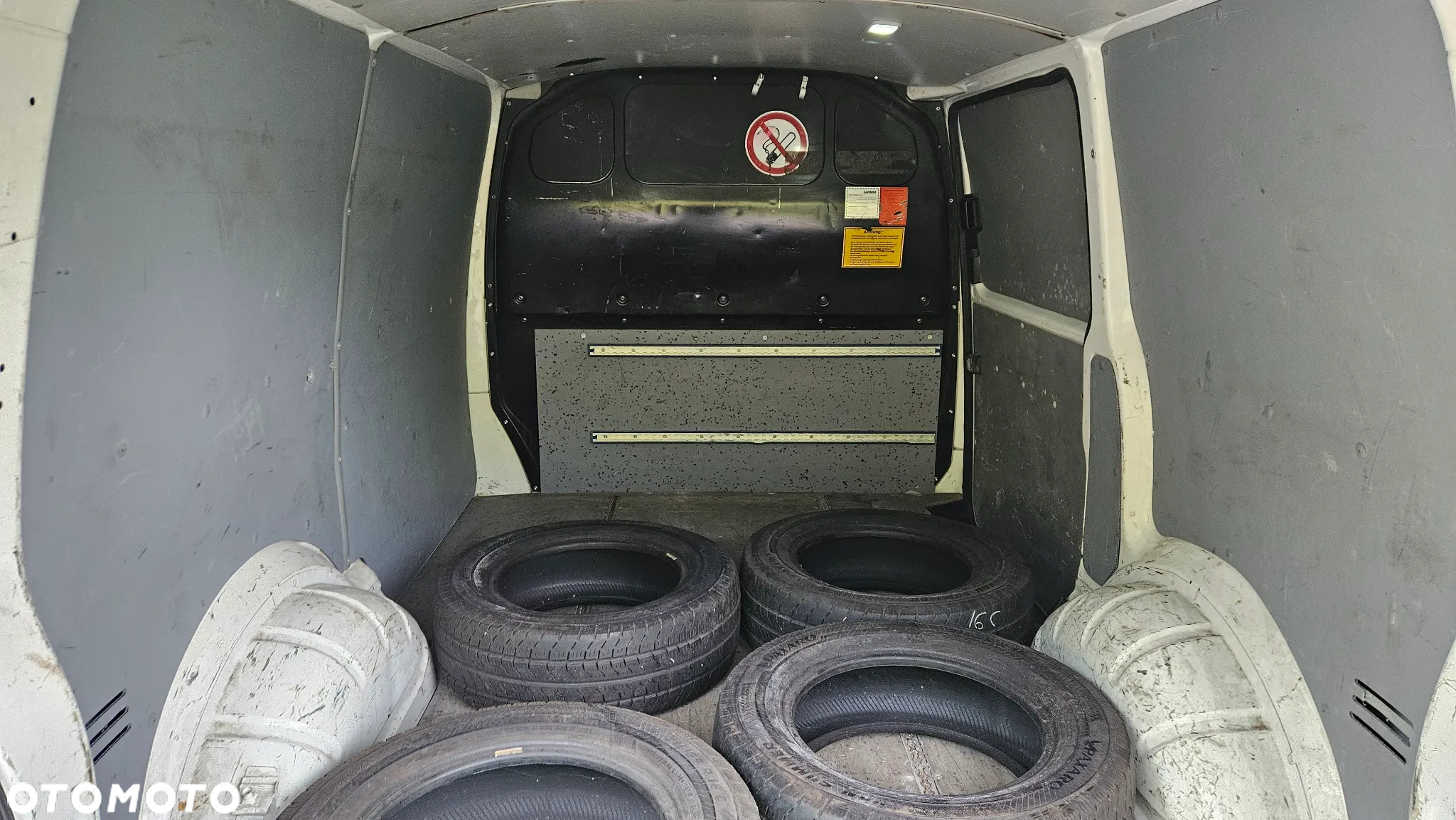 Volkswagen TRANSPORTER T5.1 VAT1 3 OS KLIMA FV VAT MARŻA - 14