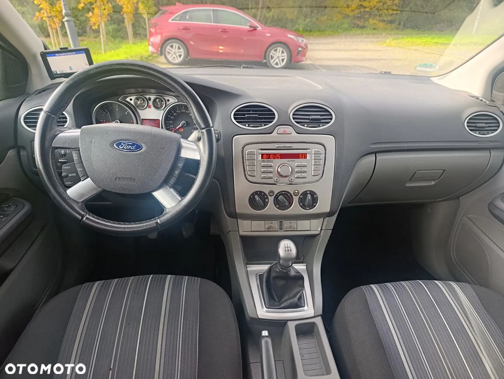 Ford Focus 1.6 TDCi DPF Trend - 20