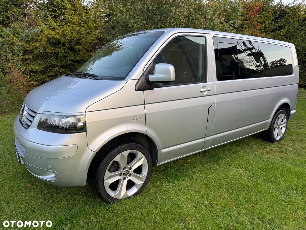 Volkswagen Caravelle - 28