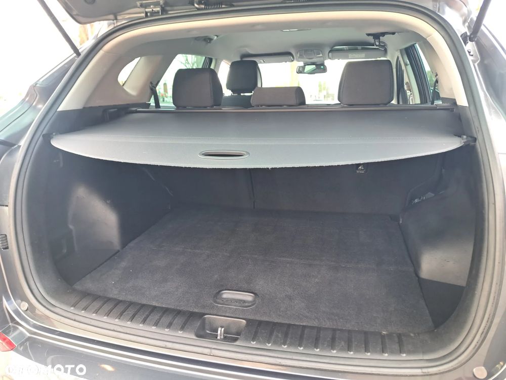 Hyundai Tucson 1.7 CRDI BlueDrive Style 2WD - 18