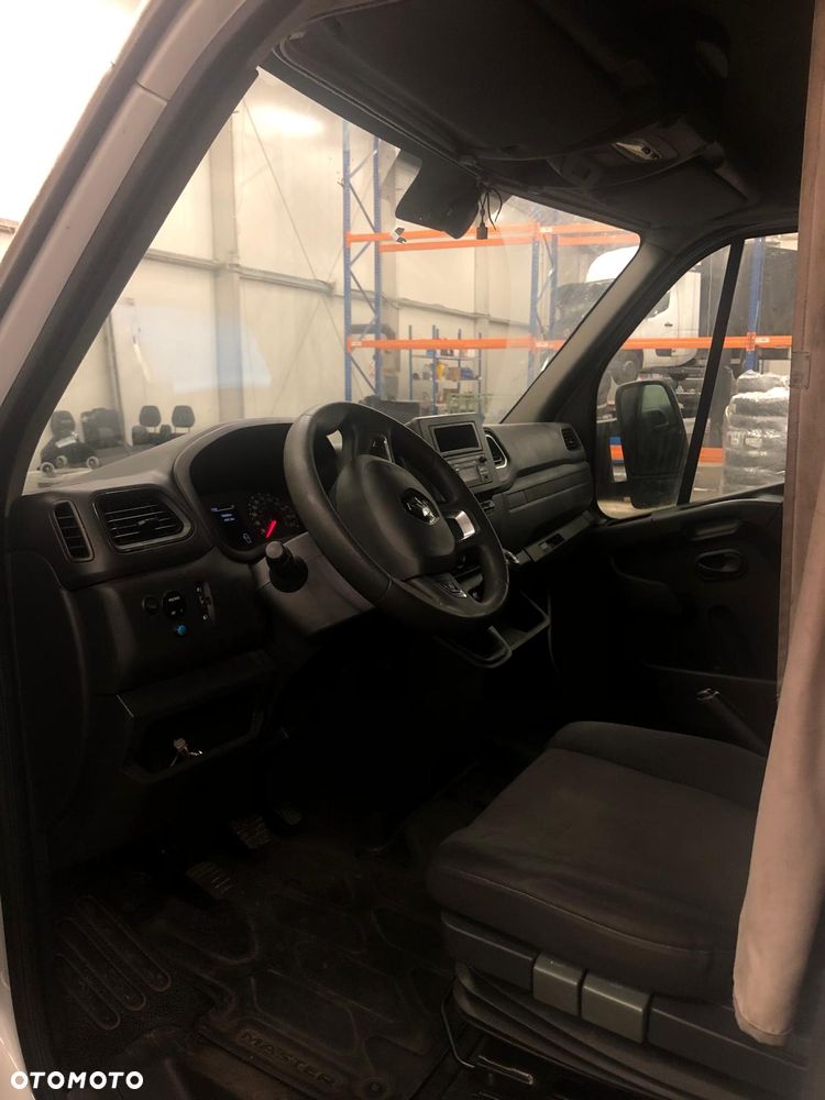 Renault Master III - 5