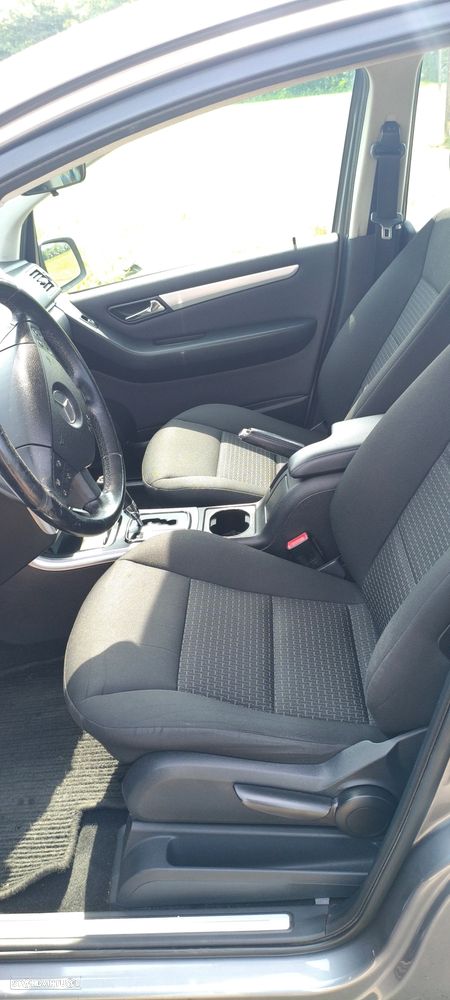 Mercedes-Benz B 200 CDI Autotronic - 8