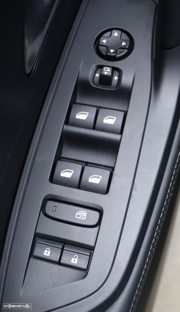 Peugeot 308 1.5 BlueHDi Allure Pack EAT8 — fotografia 9