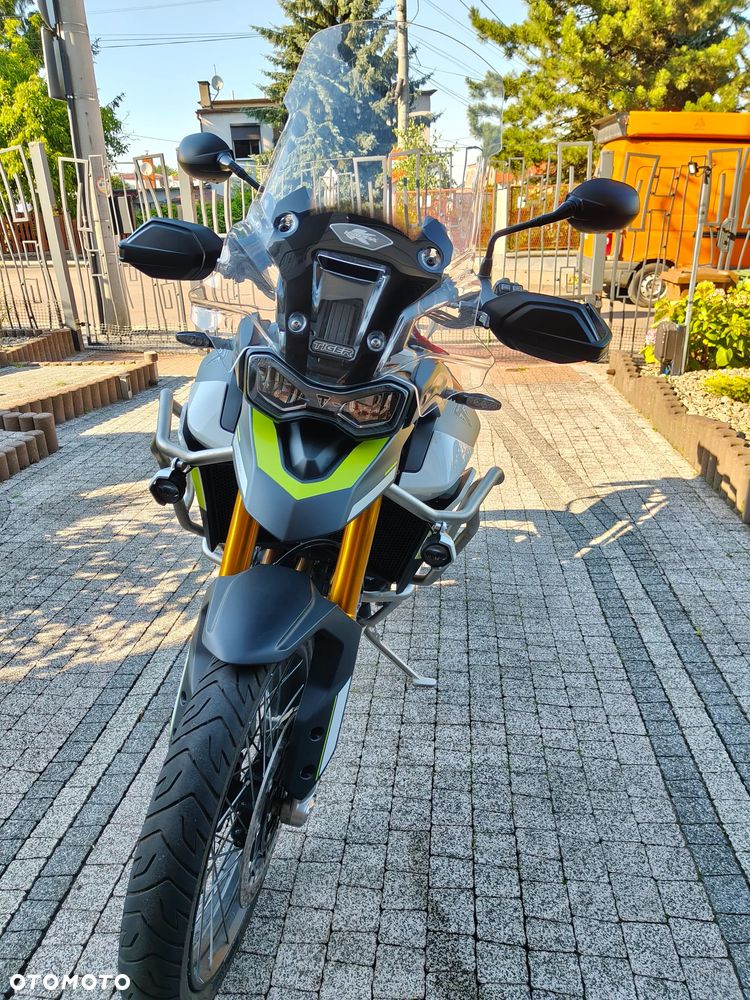Triumph Tiger - 5