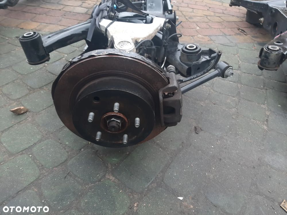 Tylna belka oś trawersa sanki nissan Murano Z50 4x4 03-08R Orginał bez rdzy super stan import italy - 8