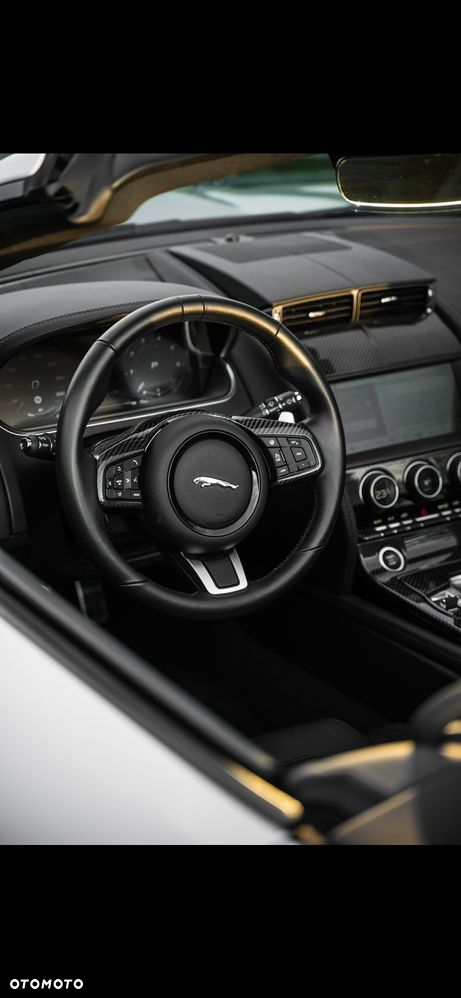 Jaguar F-Type 2.0 Turbo R-Dynamic - 25