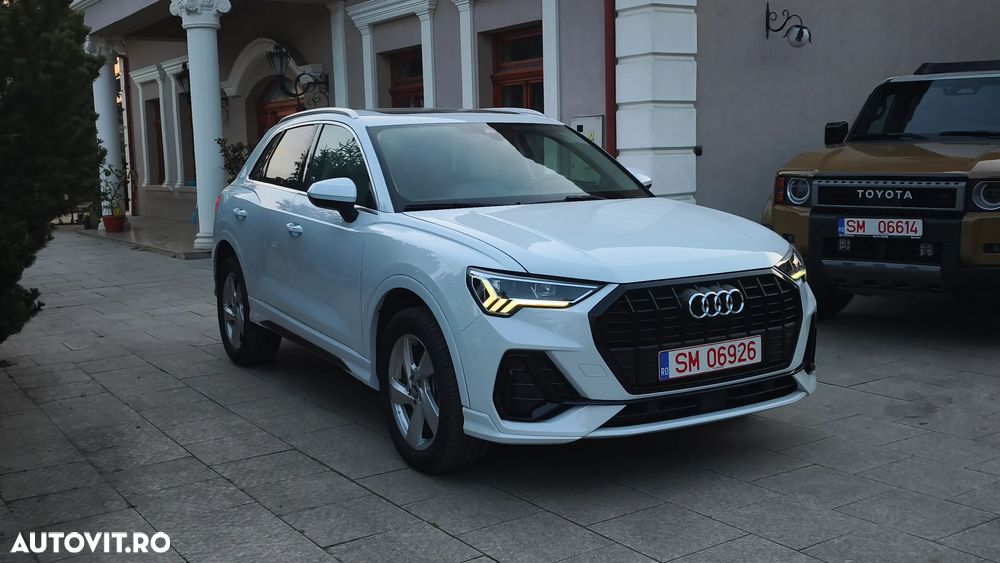 Audi Q3 45 TFSI quattro S tronic S line - 1