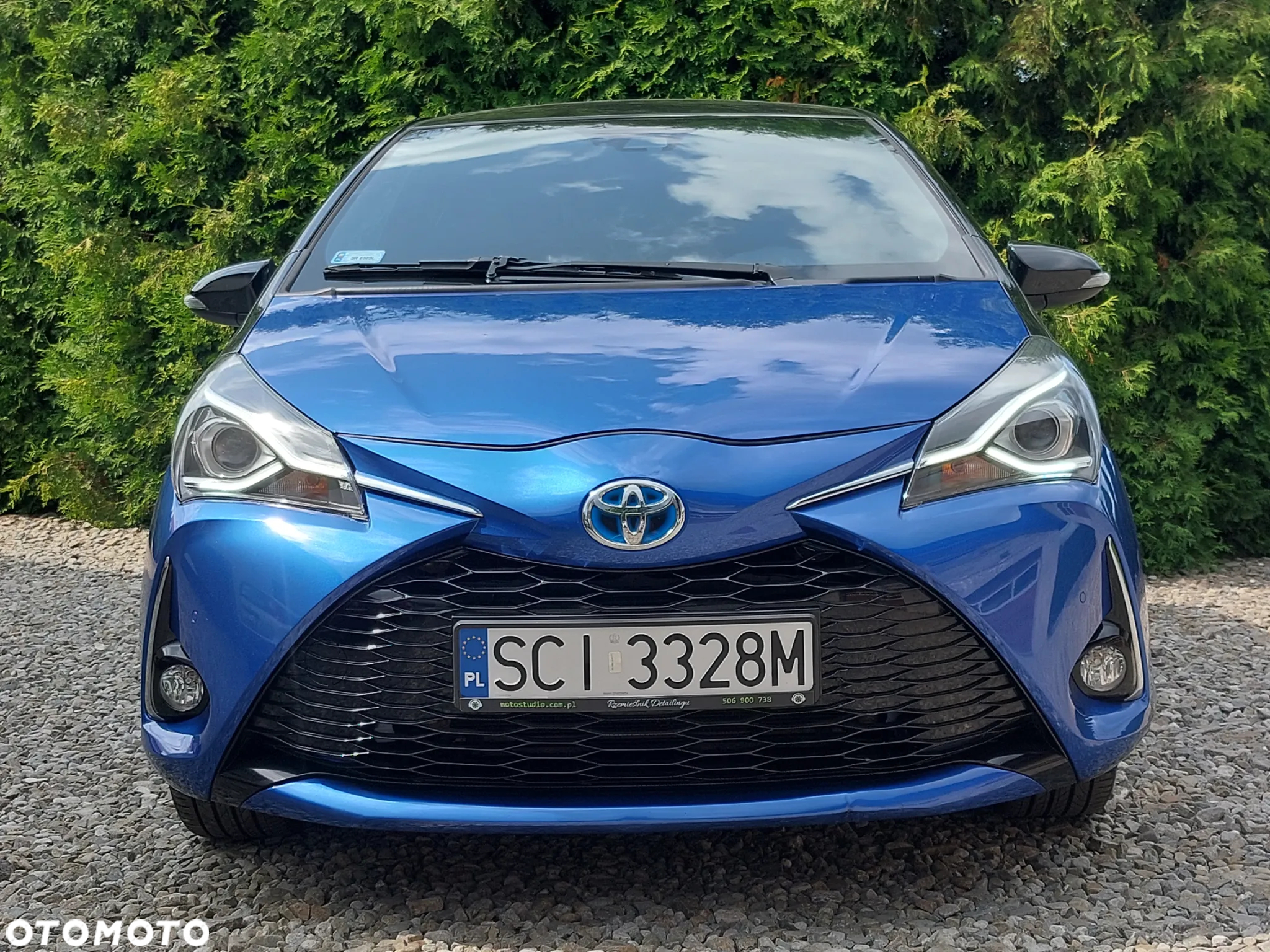 Toyota Yaris Hybrid 100 Selection - 29