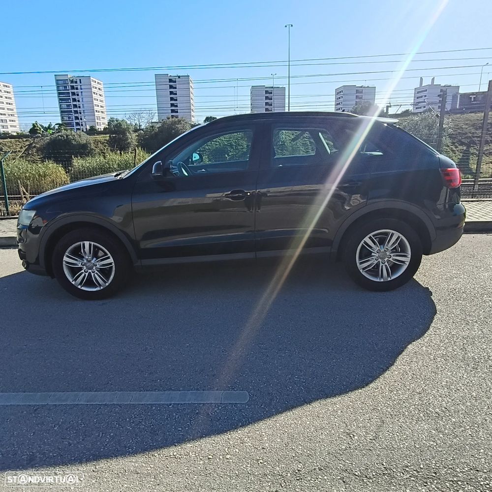 Audi Q3 2.0 TDI - 1