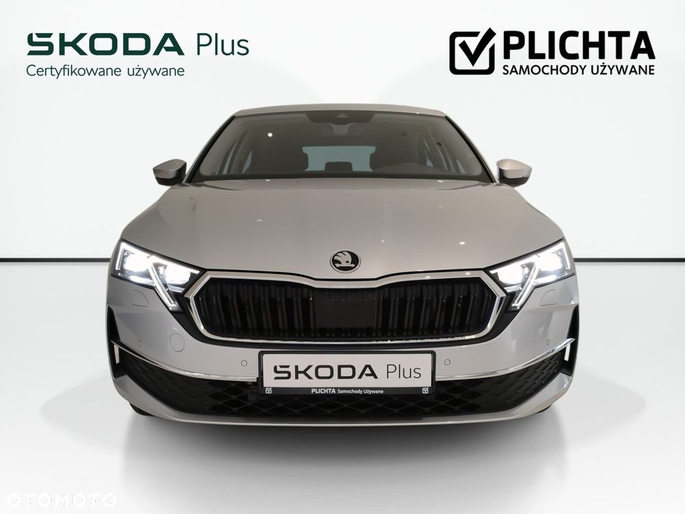 Skoda Octavia 2025 photo 2