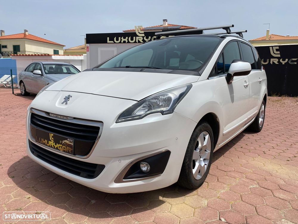 Peugeot 5008 1.6 HDi Allure - 1