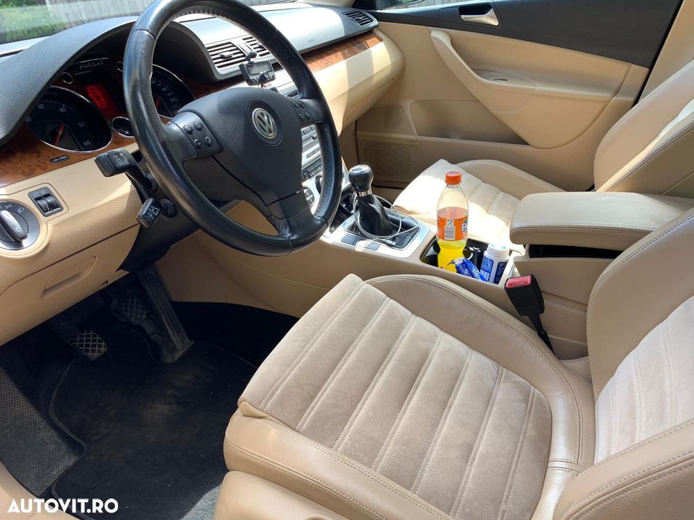 Volkswagen Passat 2.0 TDI Highline DPF - 13
