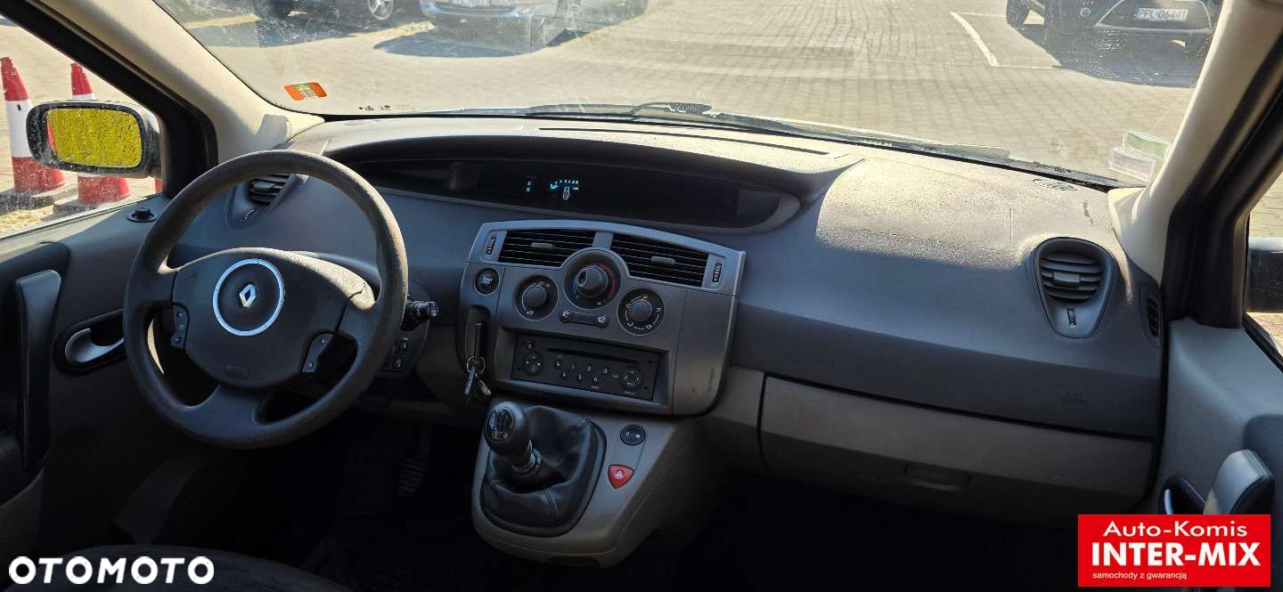 Renault Scenic - 11