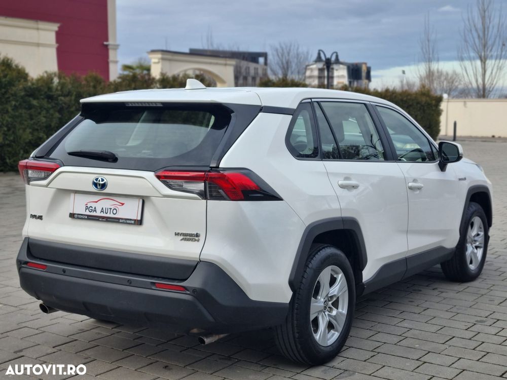 Toyota RAV4 - 4