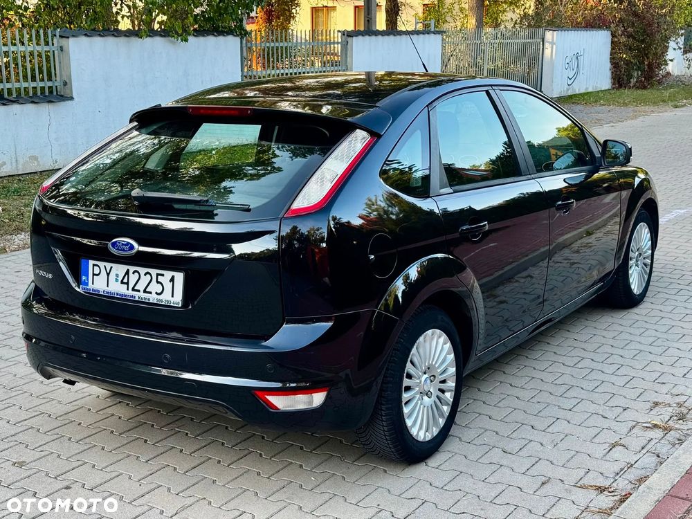 Ford Focus 1.8 FF Ghia - 3