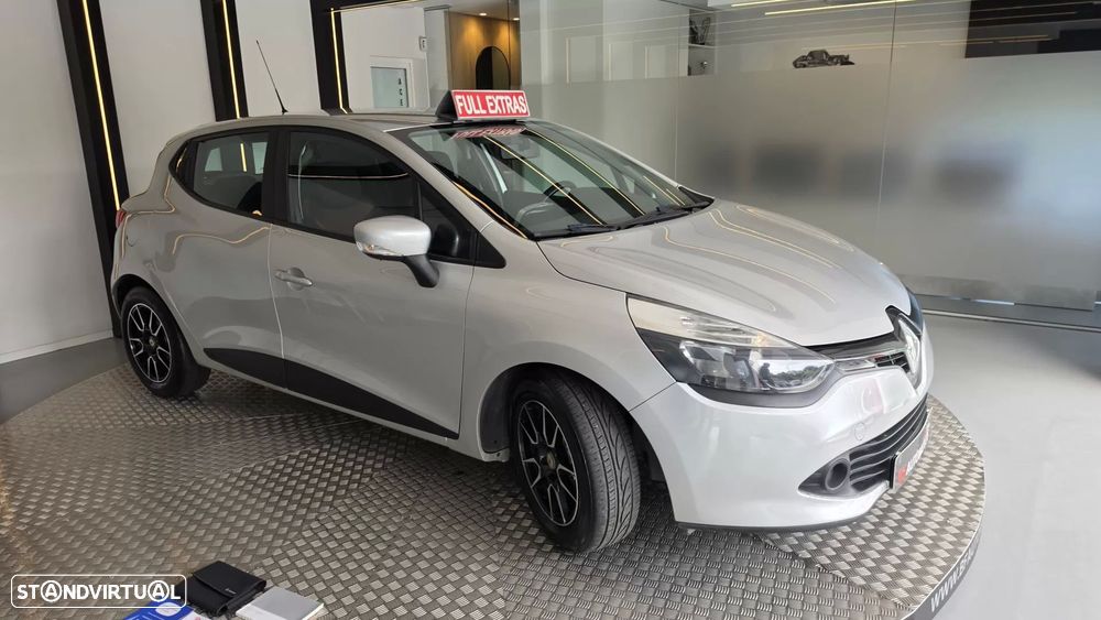 Renault Clio 1.5 dCi Dynamique S - 19