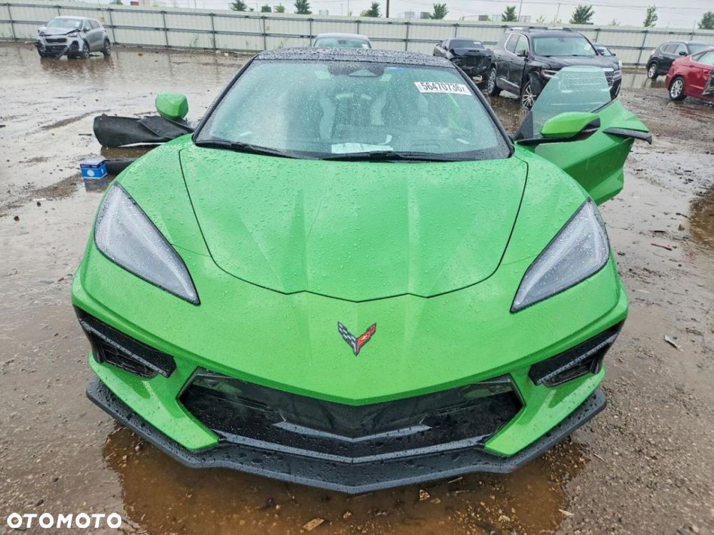 Chevrolet Corvette - 2